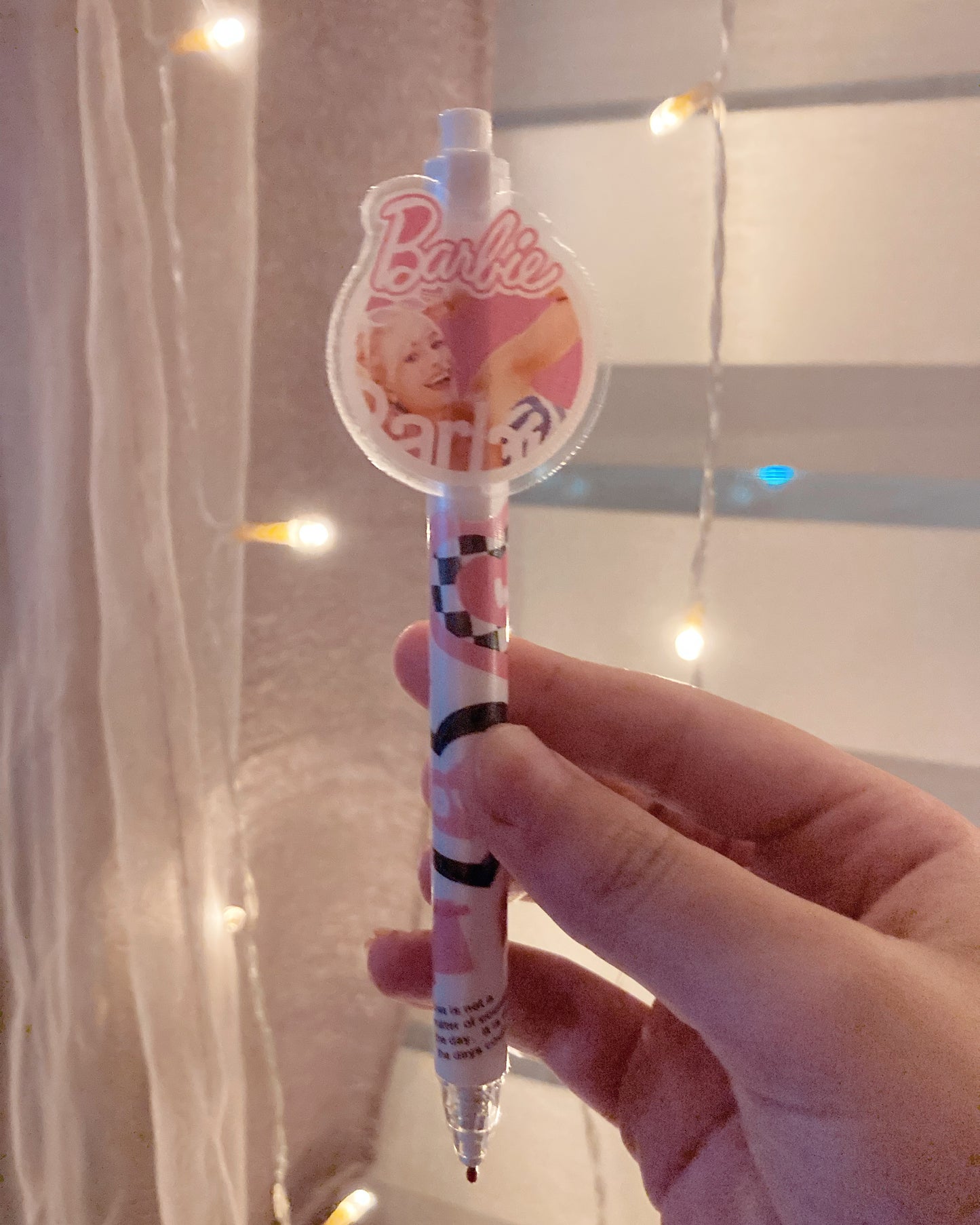 Barbie pen- white