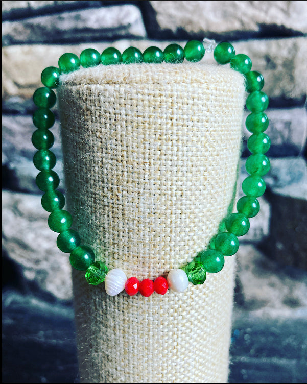 Christmas bracelet- green beads