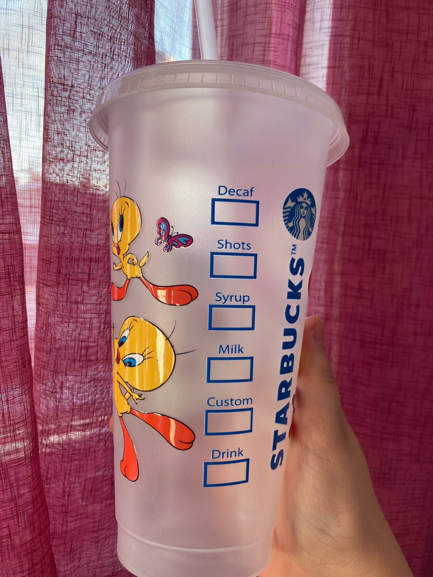 24 oz plastic cup with straw-Tweety bird